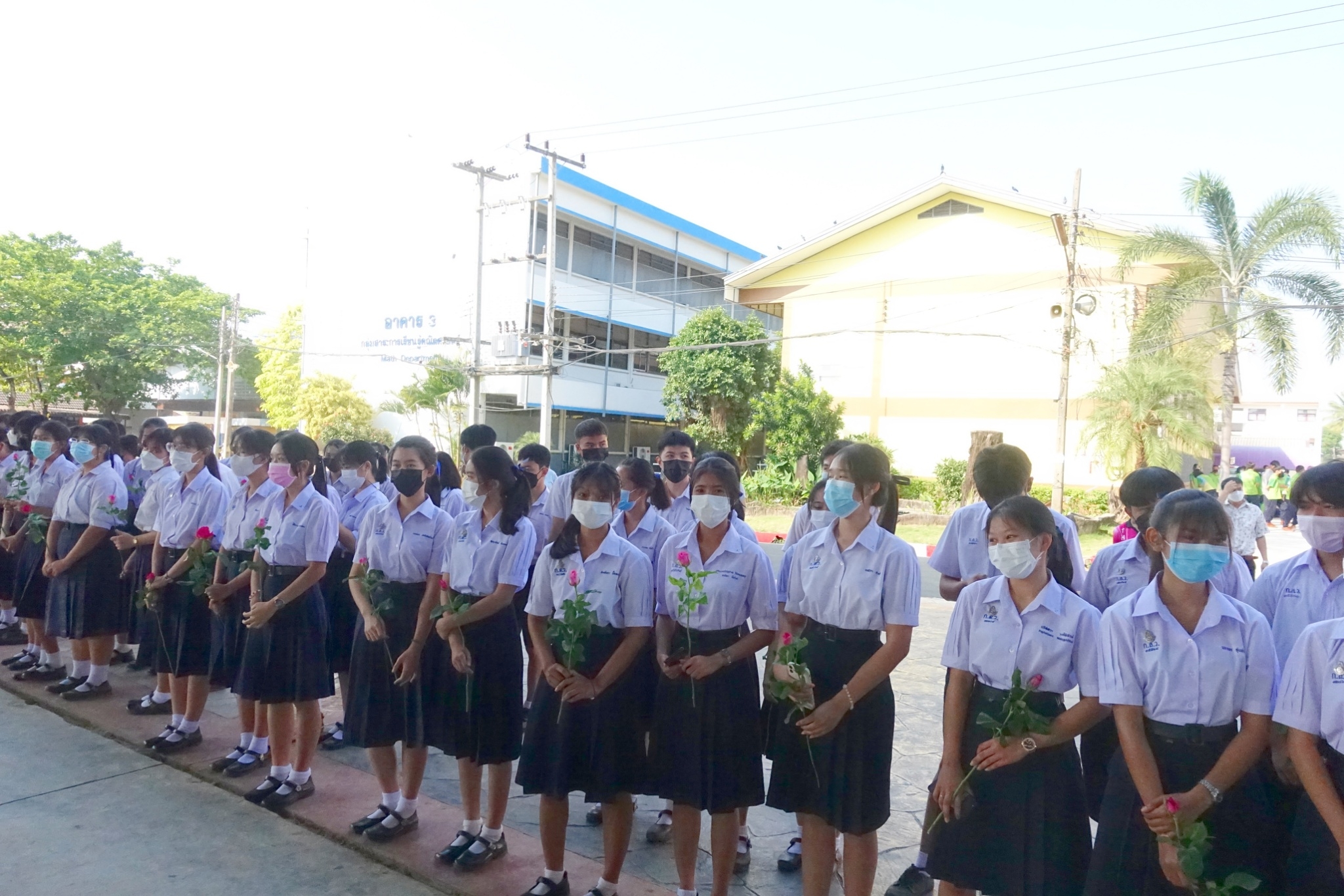 LINE_ALBUM_�Թ�աѺ �.6_������_82