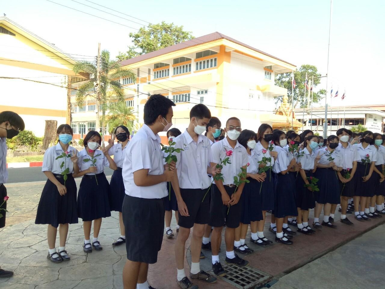 LINE_ALBUM_�Թ�աѺ �.6_������_9