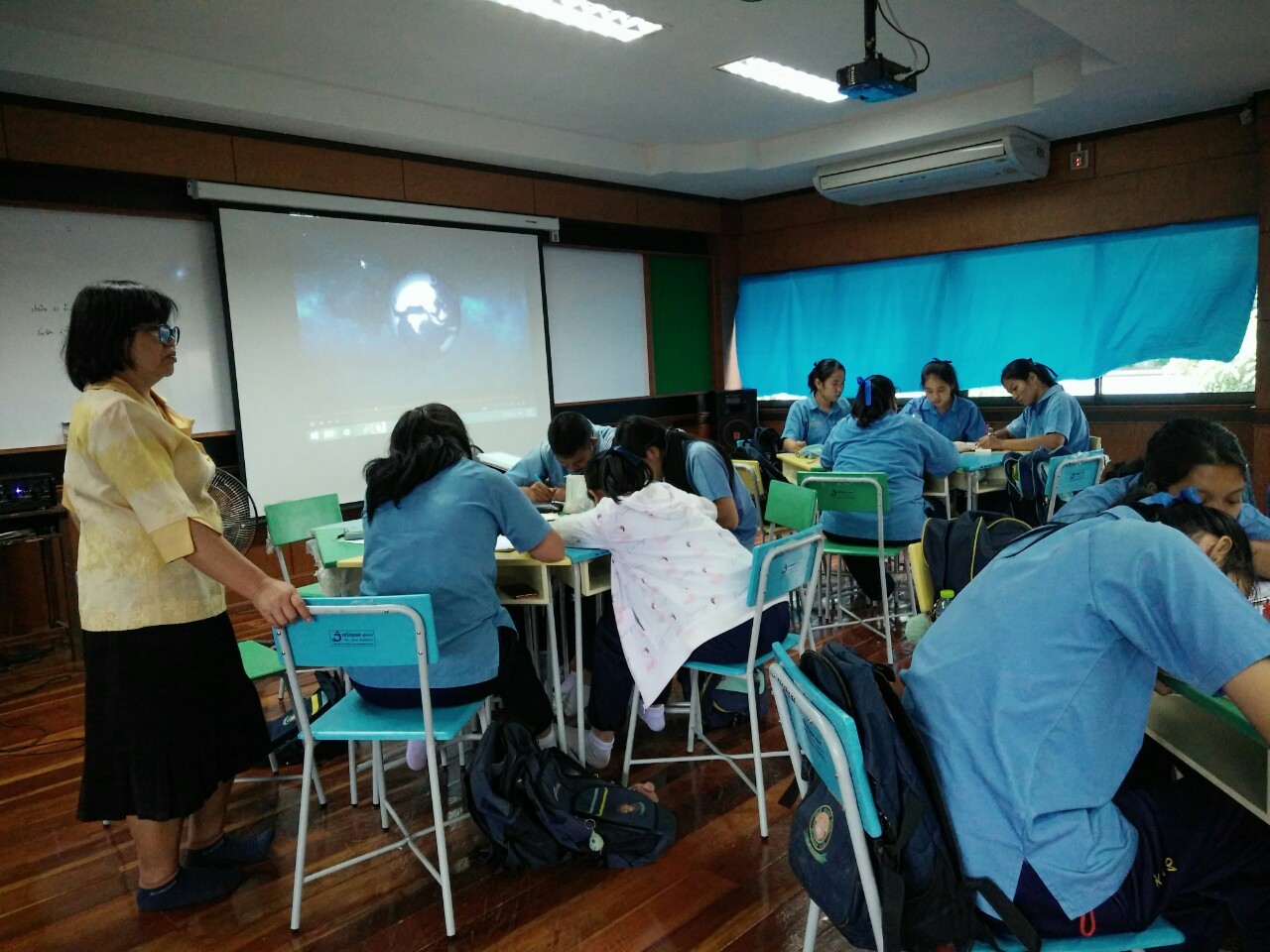 �Ѻ��ù��Ȩҡ�˾�������_������_0052